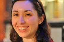 Nicole Sharp headshot