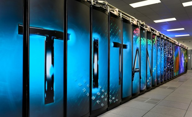 SlashDC Titan