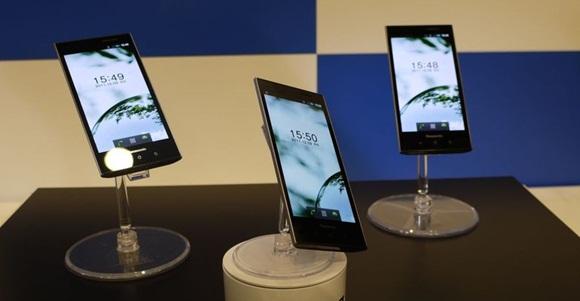 Main image of article Panasonic Mobile Will Break Out of Japan
