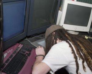 13_hacker.jpg Main image of article Hacker Zac Bowling Shares His Hackathon Secrets