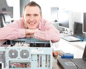 svcc12_20.jpg Main image of article How to Leverage Your Engineers As Recruiters