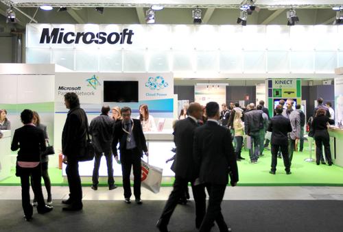 shutterstock_115356286.jpg Main image of article Microsoft Earnings Hint at Major Challenges Ahead