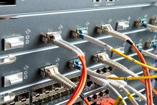 shutterstock_112814863.jpg Main image of article Oracle’s Acme Packet Acquisition Could Make Life Interesting for Cisco