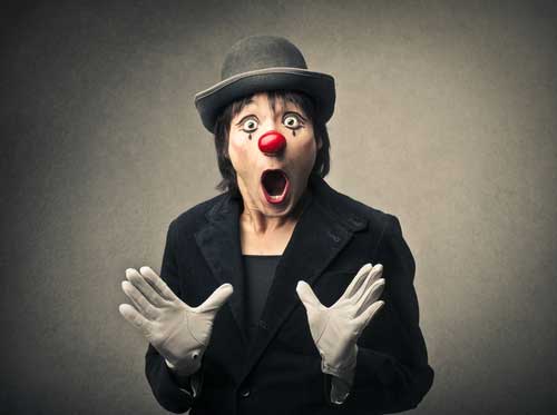 Main image of article Play It Straight With Your Cover Letter