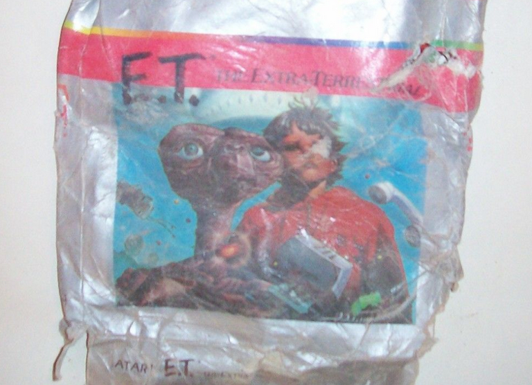 Main image of article You Can Bid for Atari's Long-Lost 'E.T.' Game