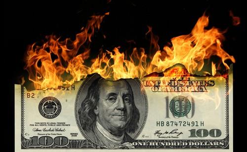 shutterstock_31503811-e1418151185180.jpg Main image of article The 'Final Pinch' That Dooms Startups
