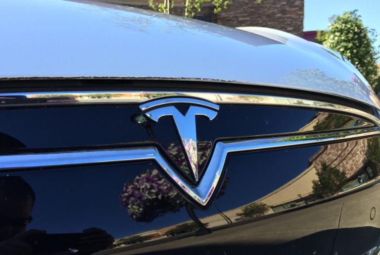 Main image of article Tesla Considering Layoffs: Report