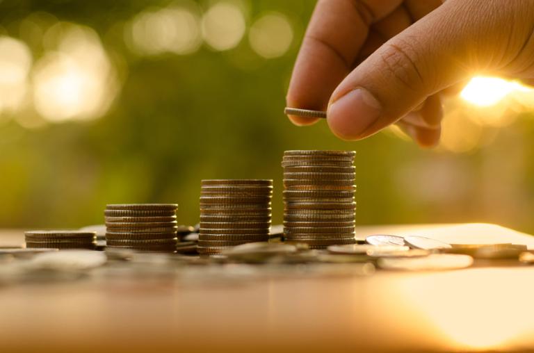 Main image of article How Much are STEM Graduates Earning?