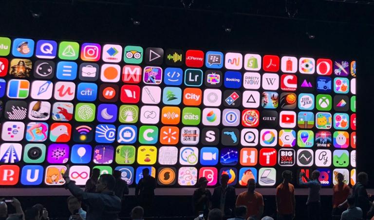 Apps-WWDC-2018-iOS-App-Store-Dice.jpg Main image of article App Spending Outperforming Downloads on App Store and Google Play