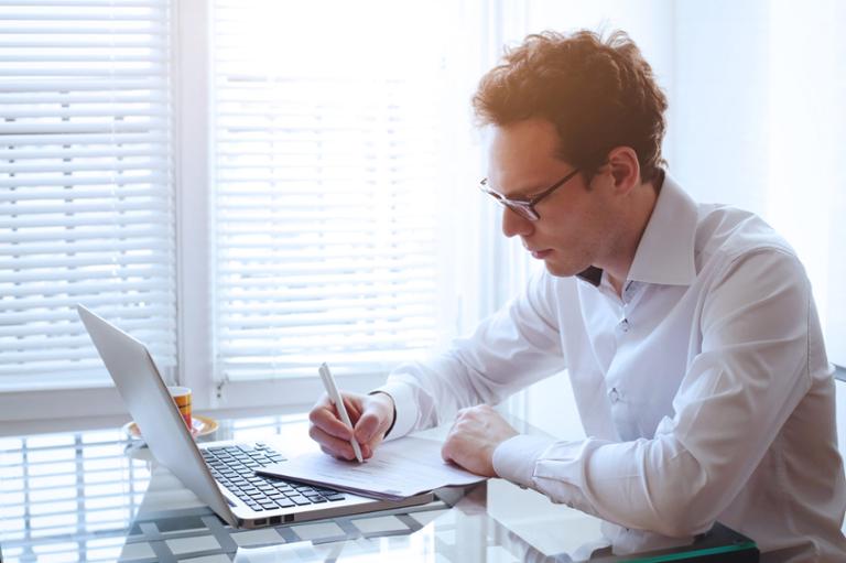 shutterstock_245063656-1.jpg Main image of article Best Times and Days to Submit Your Resume