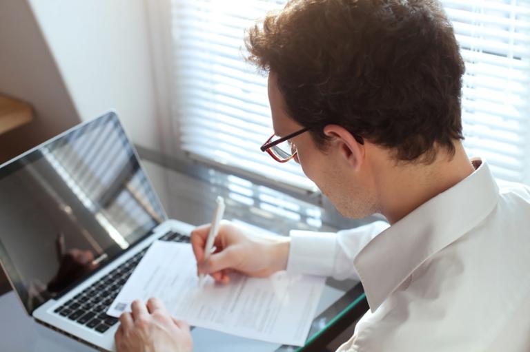 shutterstock_244990333.jpg Main image of article 5 Worst Things to Do on Your Résumé