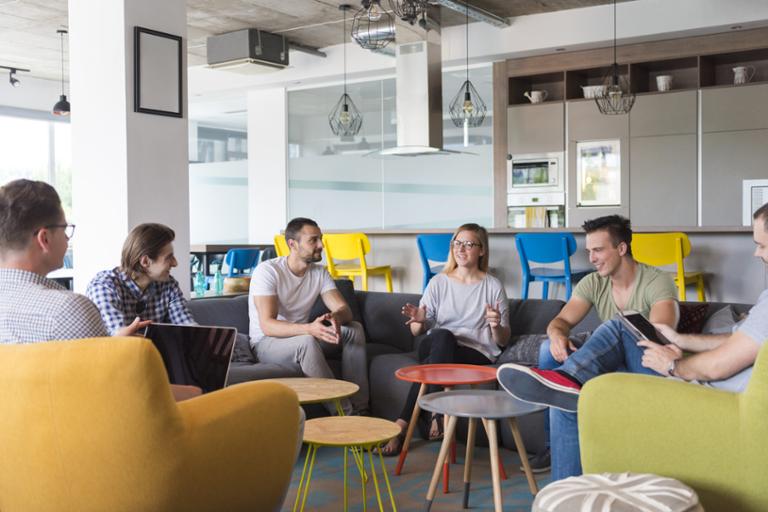 shutterstock_522315271.jpg Main image of article 8 Conversations Every Recruiter Must Have with Hiring Teams
