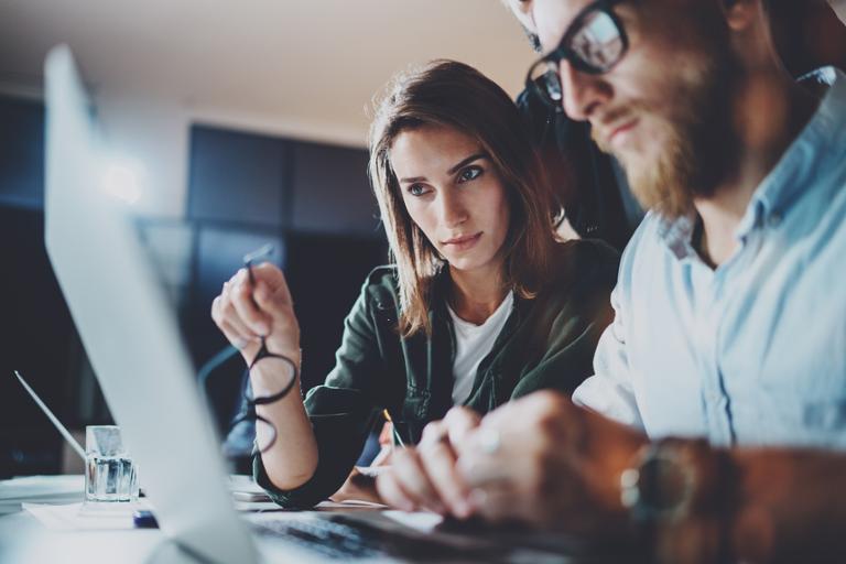 Main image of article Tech Workers Seem Unconcerned About Gender Pay Gap