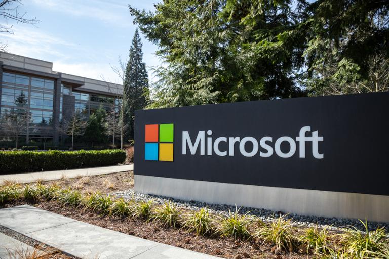 Main image of article Entry-Level Microsoft Engineers Earn Significant Salaries