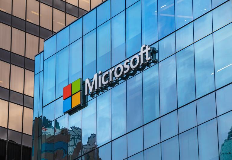 Main image of article Microsoft: What It Pays Top Tech Talent