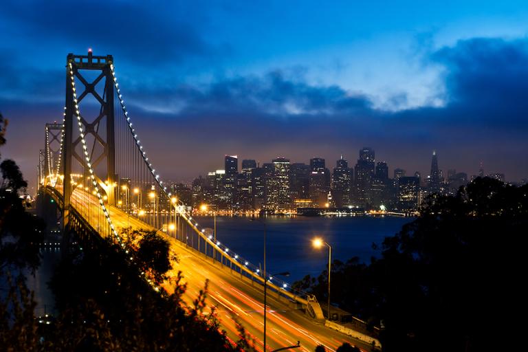 shutterstock_71450911.jpg Main image of article Are Biggest Tech Cities Killing the Smaller Ones?
