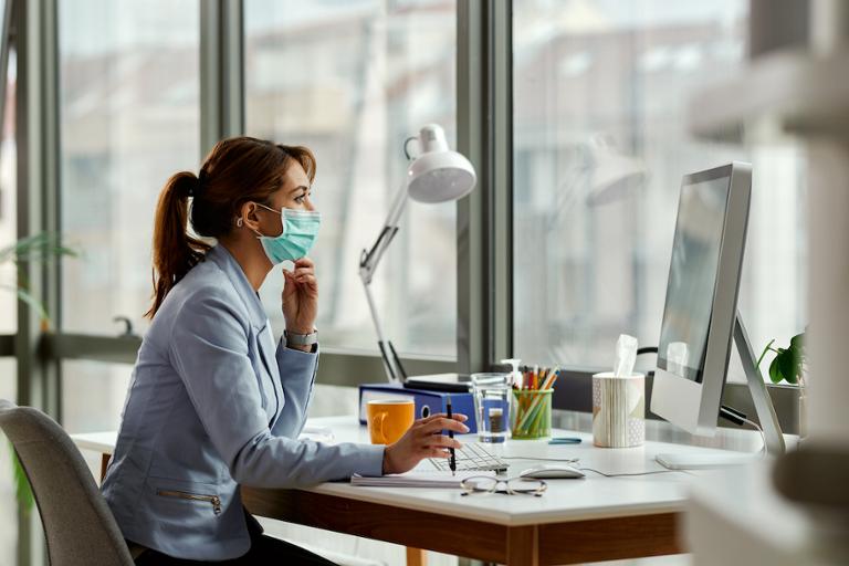 shutterstock_1709723308-1.jpg Main image of article Technologists Want Masks, Vaccinated Co-Workers for Return to Office