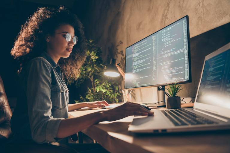 shutterstock_1702515205.jpg Main image of article Guess Which Programming Language Software Engineers Love Most