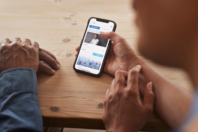 GettyImages-1343269881.jpg Main image of article How to Become an iOS Developer
