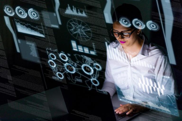 how_to_become_a_data_scientist.jpg Main image of article How to Become a Data Scientist