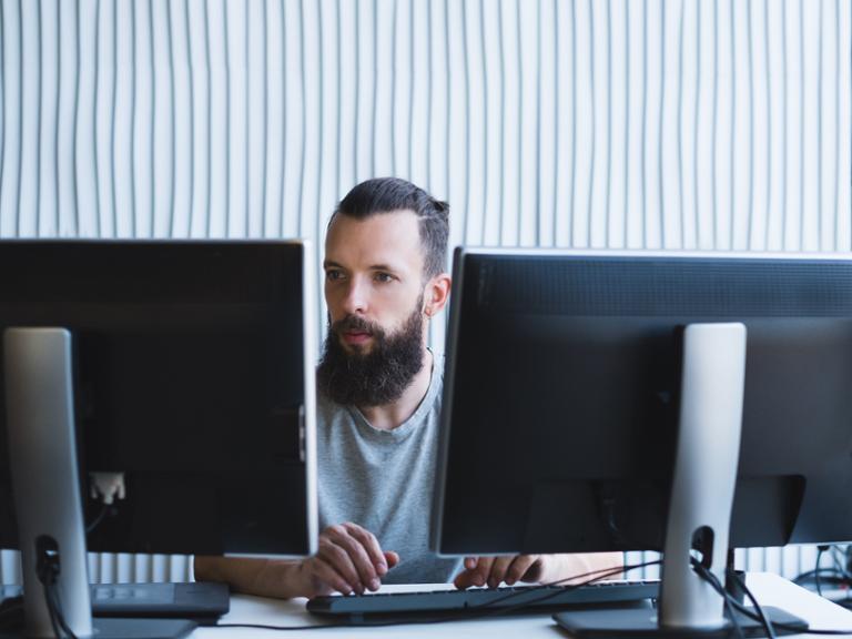 AdobeStock_273614169.jpg Main image of article Kotlin and AI: What You Need to Know