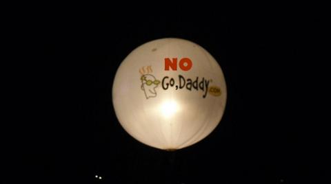 GoDaddy Drops Support for SOPA