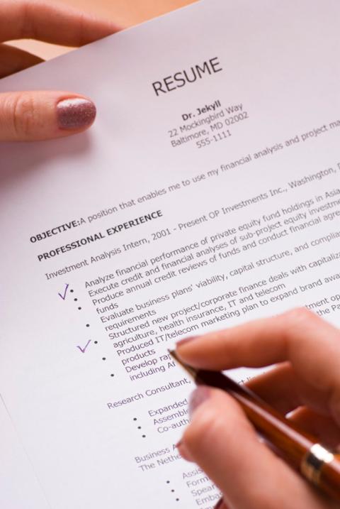 Go to article What to Do When Recruiters Don’t Read Your Resume