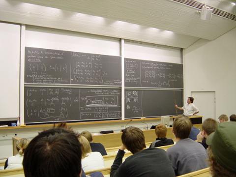 Go to article A Tech Career May Not Require a Four-Year Degree