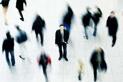 Go to article 3 Ways to Get a Recruiter’s Attention