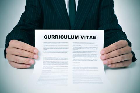 Go to article Electronic or Not, Polish Your Resume Format
