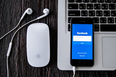 Go to article Mark Zuckerberg Building Home A.I.