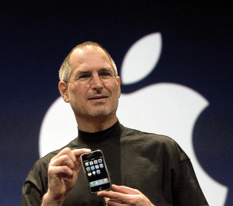 Go to article iPhone at 10: Denting the Universe
