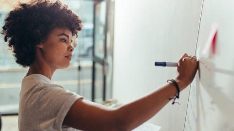 Go to article Project Manager: Must-Ask Interview Questions