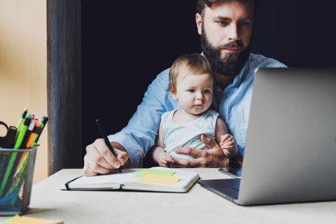 Go to article Amazon Embraces Hybrid Work
