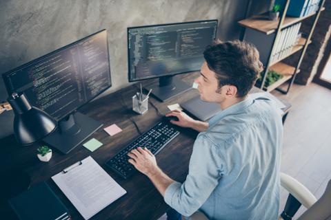 Go to article What's the Difference Between a Web Developer and a Software Engineer?