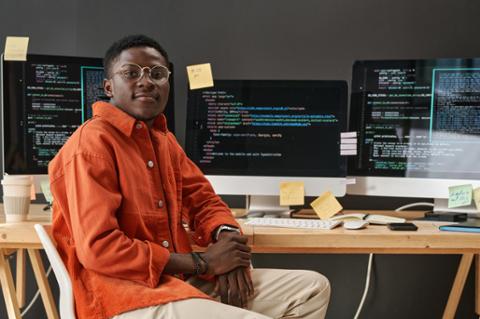 Go to article How to Utilize AI to Evaluate and Develop Effective Leaders