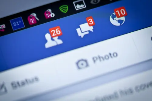 social media notifications bar