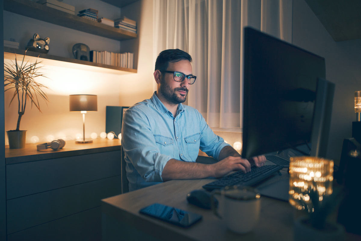 Effective Hybrid Work Policy Design for Tech Teams